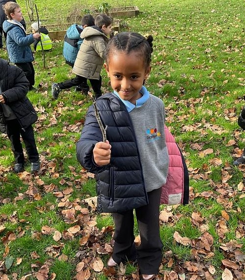 Exploring – school grounds