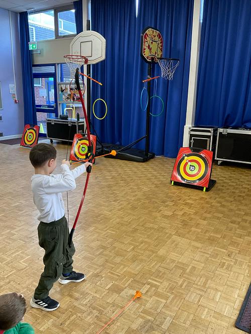 Knights day – bow and arrows